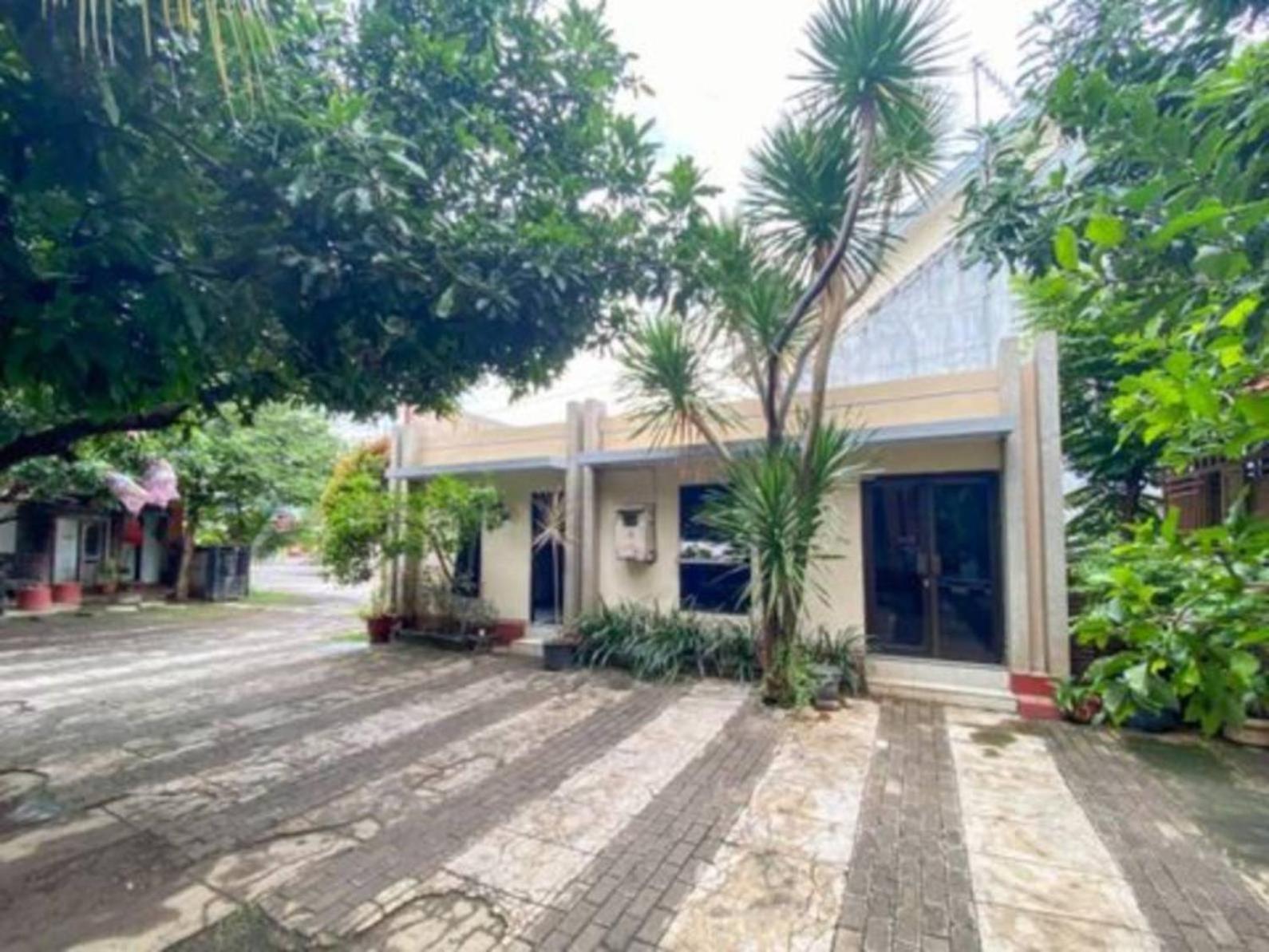 Surya Guest House Probolinggo Kültér fotó