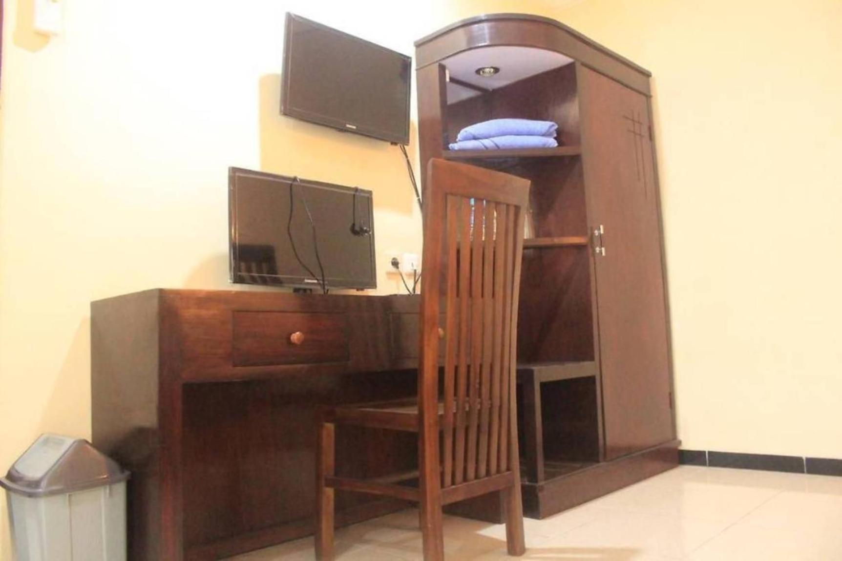 Surya Guest House Probolinggo Kültér fotó